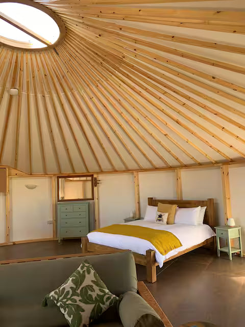 Roundhouse & Hot Tub - Norfolk