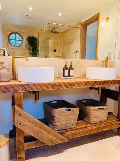 Luxury Roundhouse & Hot Tub - North Curry