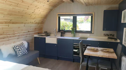 Relaxing Hut & Hot Tub - East Sussex