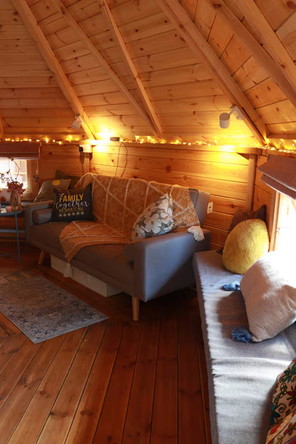 The Hut & Hot Tub - Kent