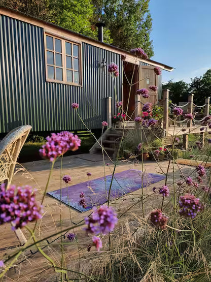Romantic Luxury Shepherd Hut - Windsor