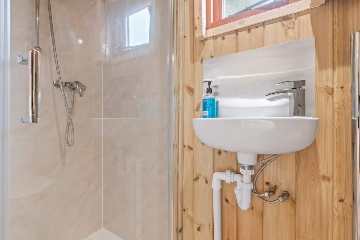Private Hut & Sauna - Herefordshire