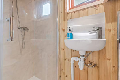 Private Hut & Sauna - Herefordshire