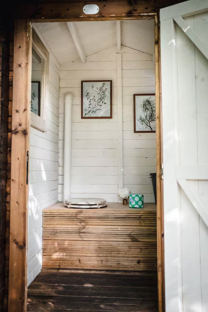 Secluded Forest Cabin - Birchover