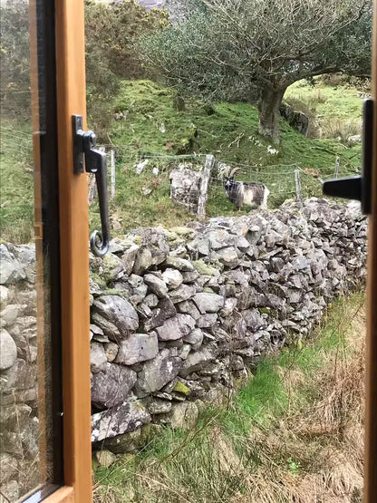 Shepherd Hut - Llanbedr