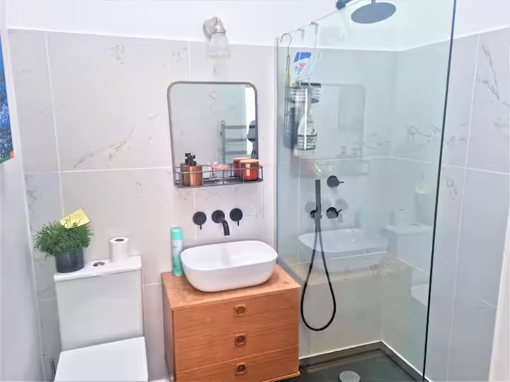 2 Bed Cliff Retreat - Cornwall
