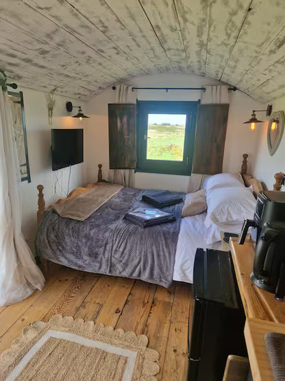Romantic Hut & Hot Tub - Kent