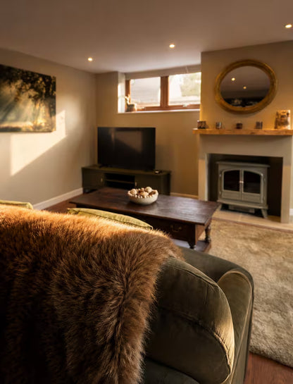 Luxury Forest Hideaway - Gloucestershire
