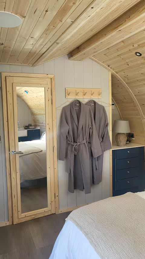 Relaxing Hut & Hot Tub - East Sussex