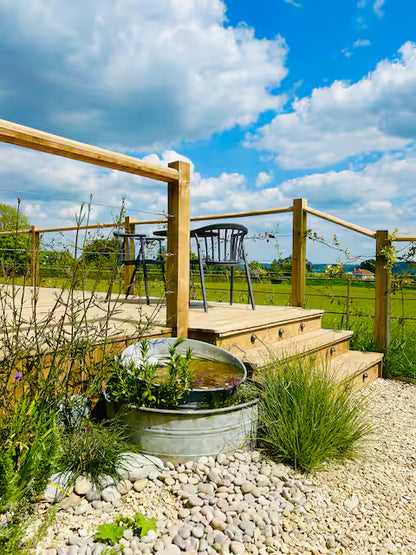 Luxury Roundhouse & Hot Tub - North Curry