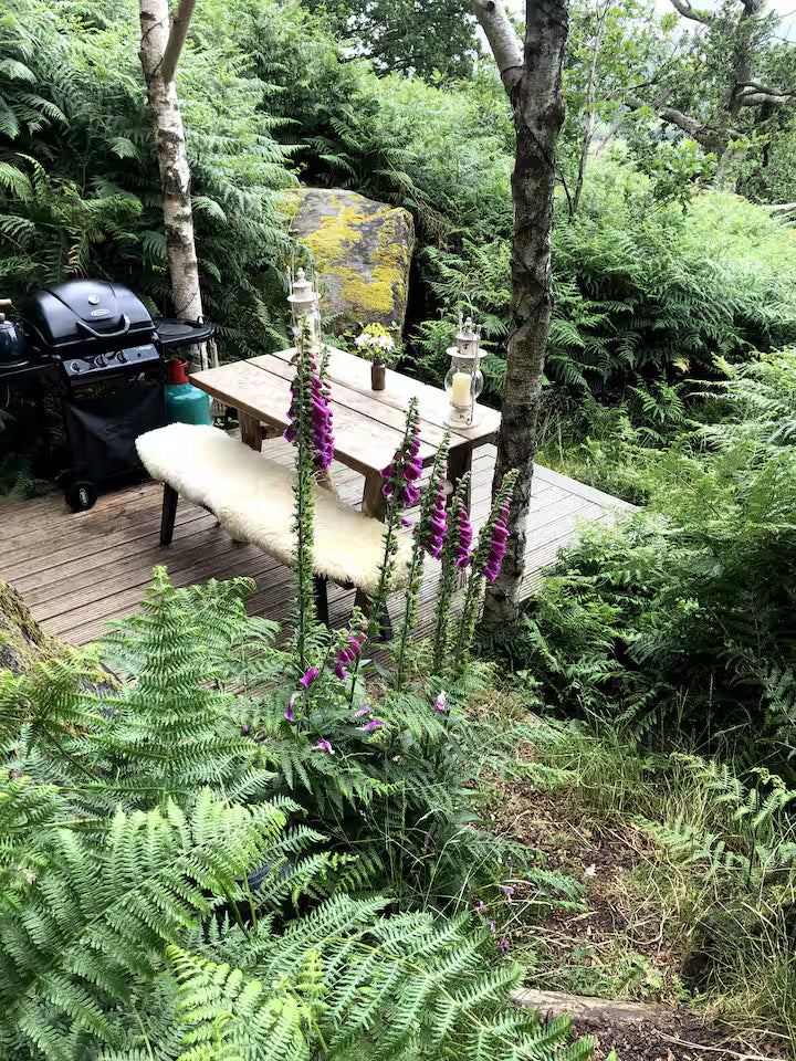 Secluded Forest Cabin - Birchover