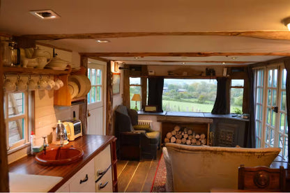 Log Cabin - Glastonbury