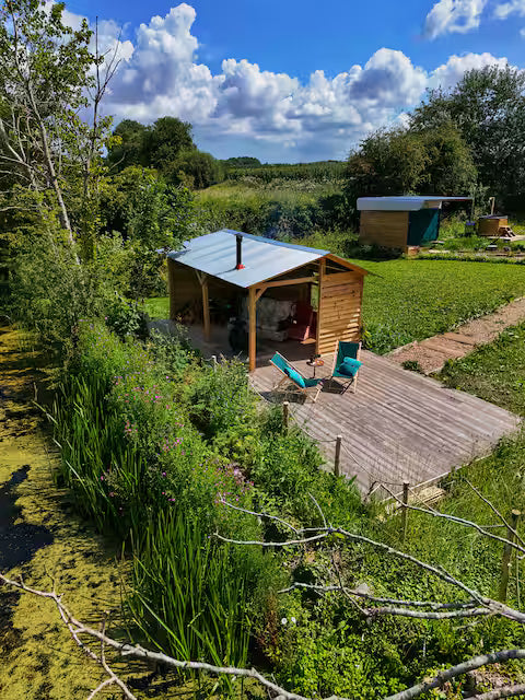 Romantic Wagon & Farm Stay - Kent