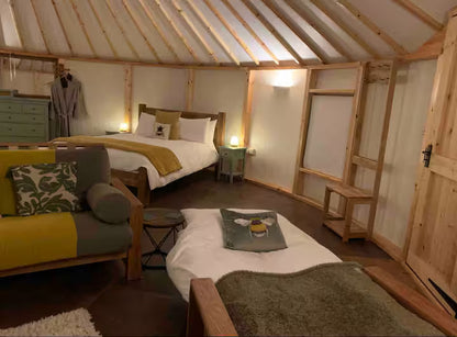 Roundhouse & Hot Tub - Norfolk