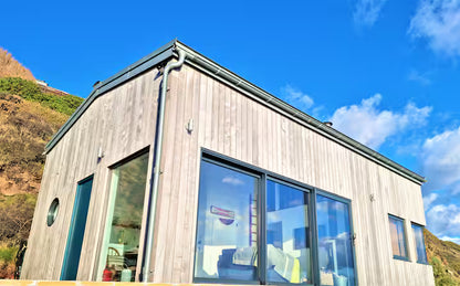 2 Bed Cliff Retreat - Cornwall