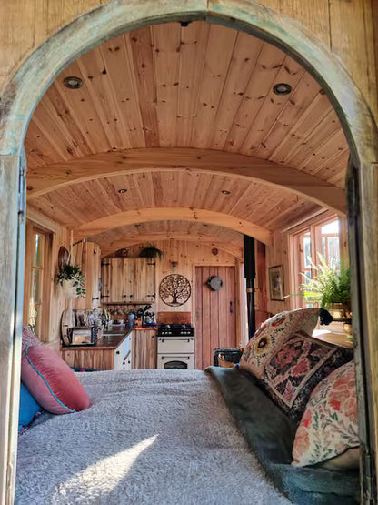 Romantic Luxury Shepherd Hut - Windsor
