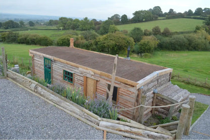 Log Cabin - Glastonbury