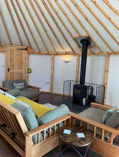 Roundhouse & Hot Tub - Norfolk