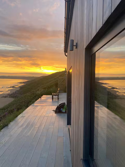 2 Bed Cliff Retreat - Cornwall