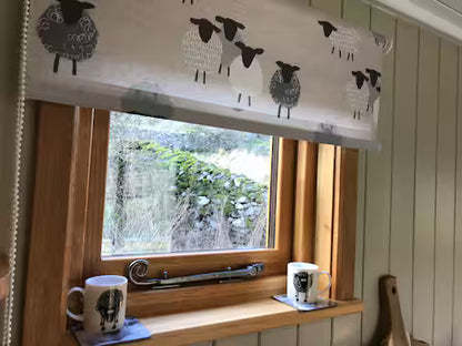 Shepherd Hut - Llanbedr