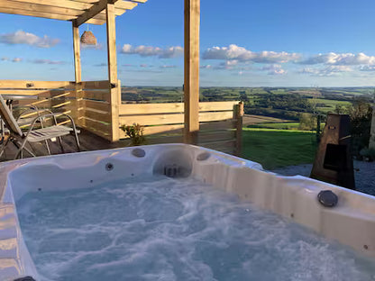 Hillside Cabin - North Molton