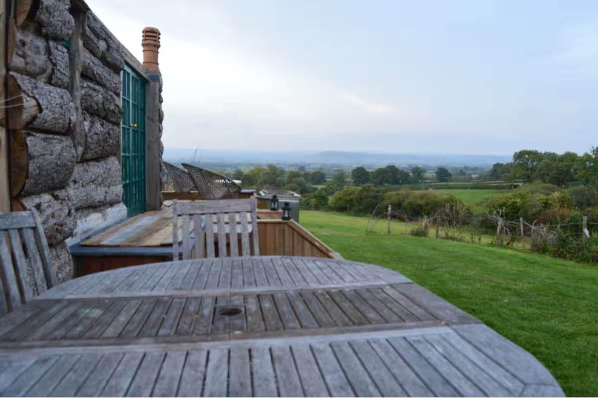 Log Cabin - Glastonbury