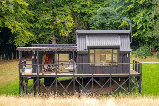 Raised Luxury Cabin - Kent