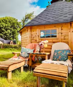 Rustic Cabn & Hot Tub - Devon