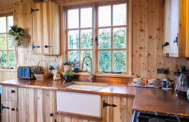 Romantic Luxury Shepherd Hut - Windsor