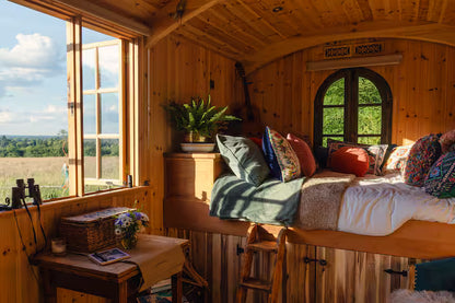 Romantic Luxury Shepherd Hut - Windsor