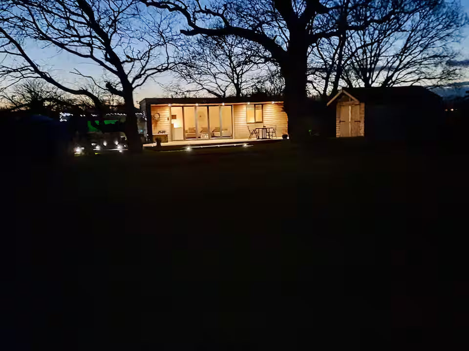 Secluded Cabin - Bransgore - New Forest