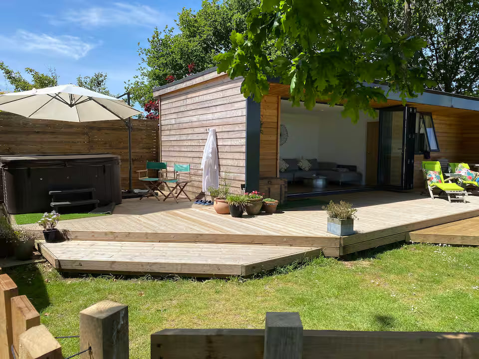 Secluded Cabin - Bransgore - New Forest