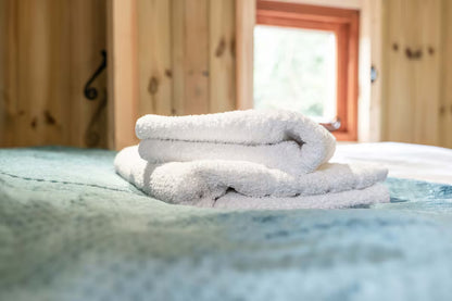 Private Hut & Sauna - Herefordshire