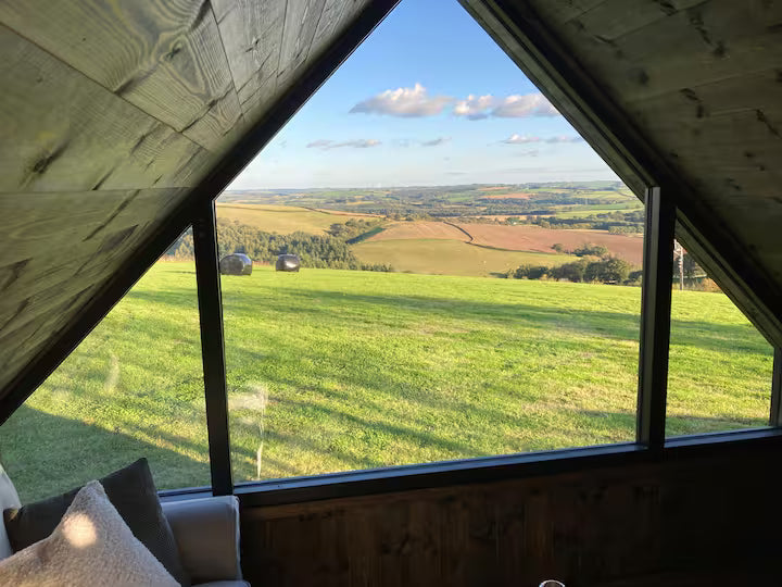 Hillside Cabin - North Molton