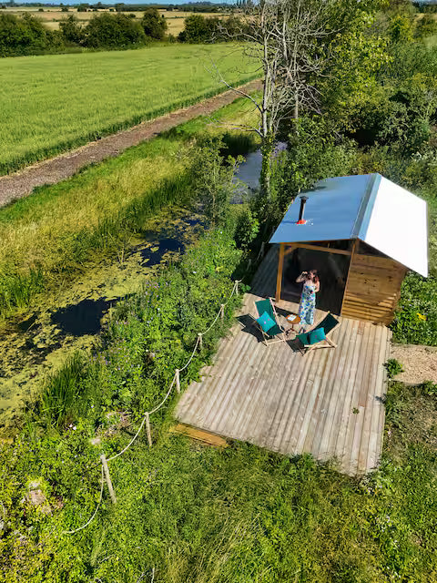 Romantic Wagon & Farm Stay - Kent