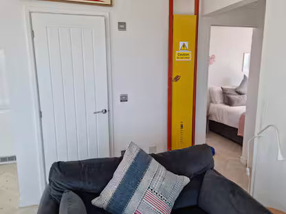 2 Bed Cliff Retreat - Cornwall