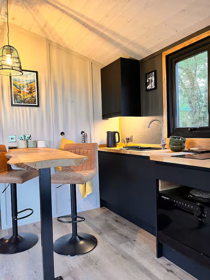 Hillside Cabin - North Molton