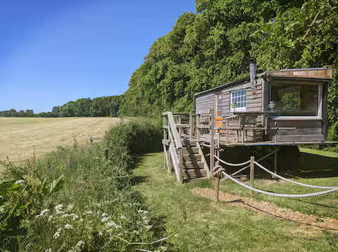 Off Grid Retreat - Embleton
