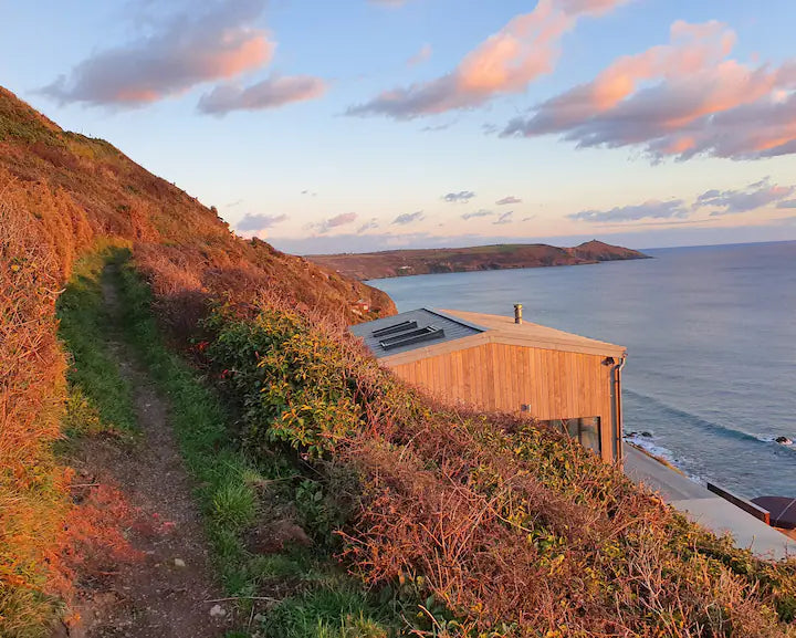 2 Bed Cliff Retreat - Cornwall
