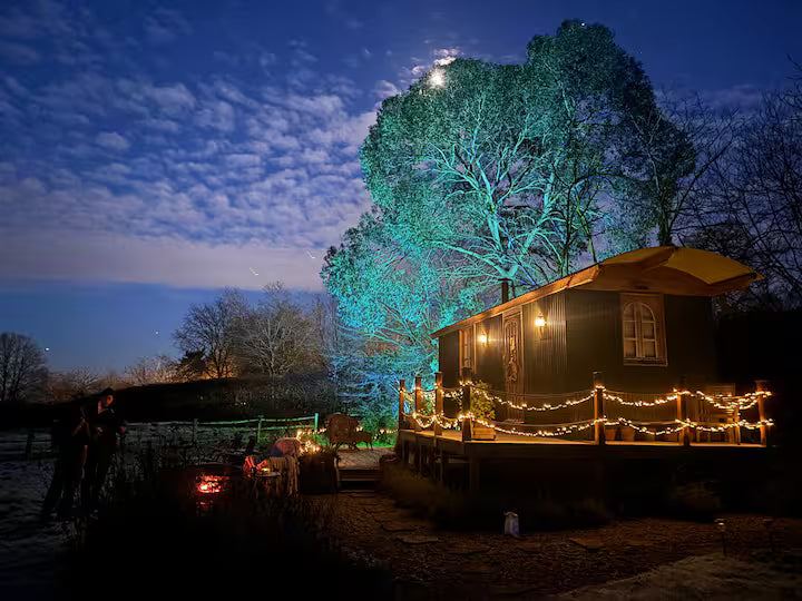 Romantic Luxury Shepherd Hut - Windsor