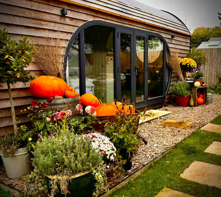 Romantic Retreat - Ashwicke