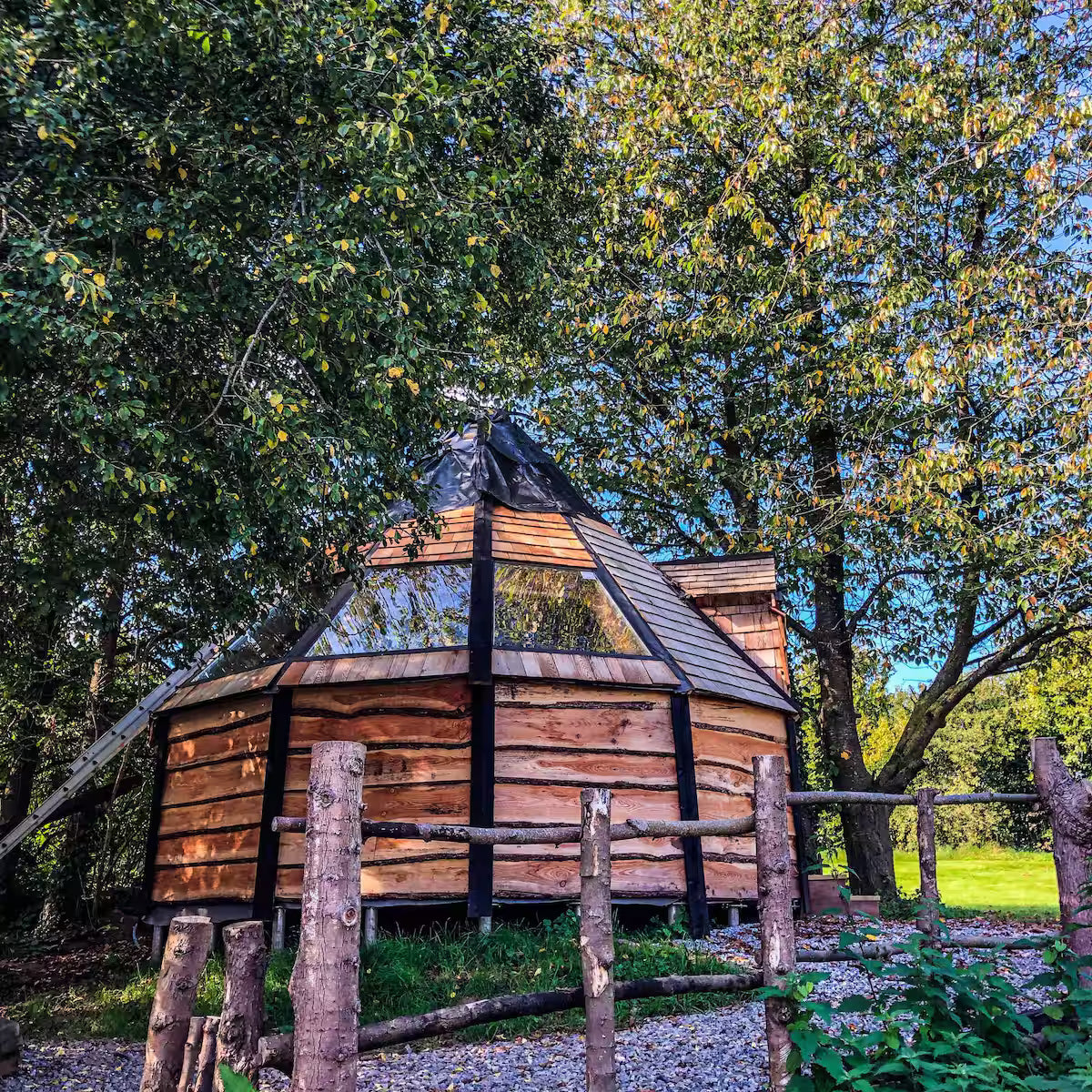 Stargazing Cabin - Monmouth