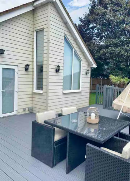 Beach House - Saint Osyth