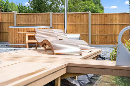 Private Hut & Sauna - Herefordshire