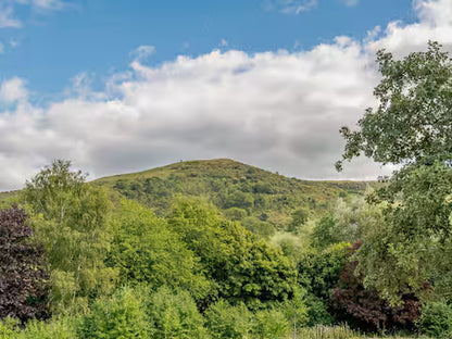 8 Guest 4 Bedroom Cottage - Bradwell
