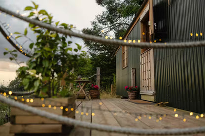 Romantic Luxury Shepherd Hut - Windsor
