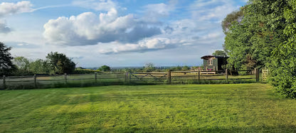 Romantic Luxury Shepherd Hut - Windsor