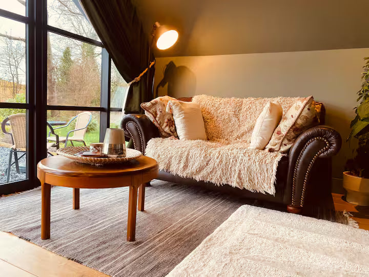 Romantic A Frame Home - Somerset