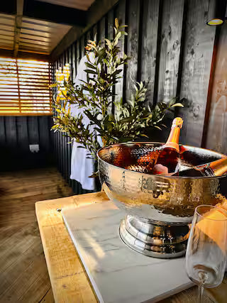 Luxury Roundhouse & Hot Tub - North Curry