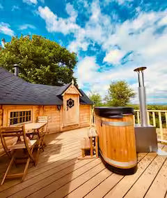 Rustic Cabn & Hot Tub - Devon
